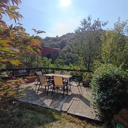 아파트 123 La Casa Nel Bosco *