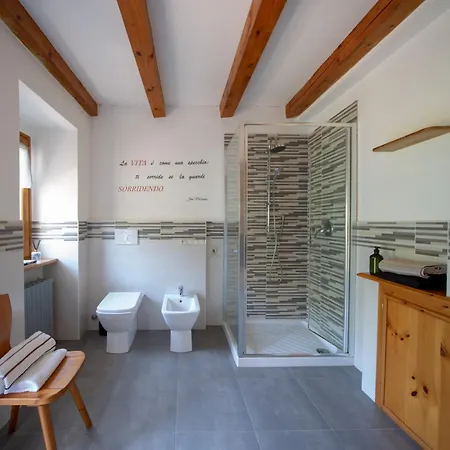 123 La Casa Nel Bosco Lejlighed Curino