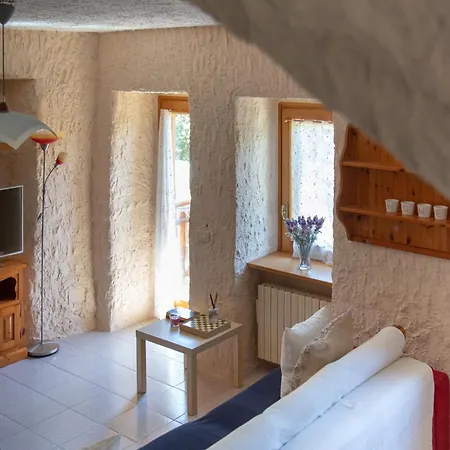 Apartman 123 La Casa Nel Bosco *