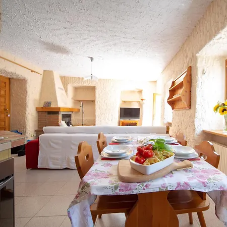 123 La Casa Nel Bosco *